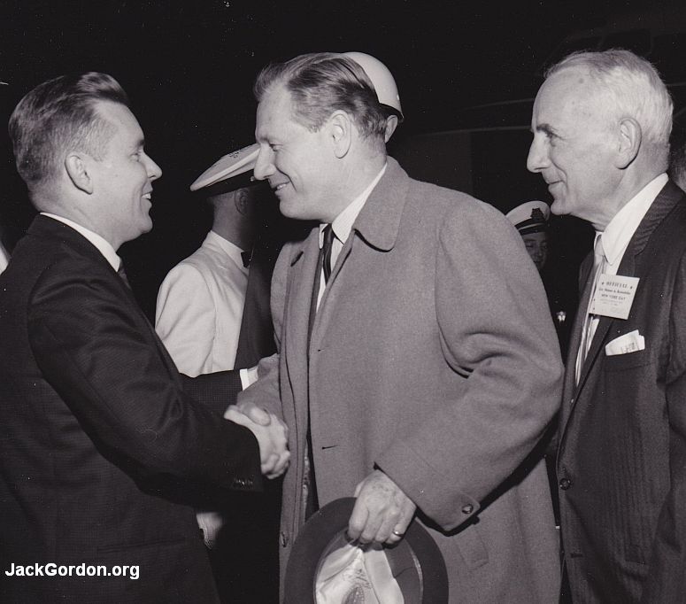 NY Gov Rockefeller (center) welcomed by Seattle Mayor Gordon Clinton (Left) and Hospitality Chairman Leo Weisfeld.