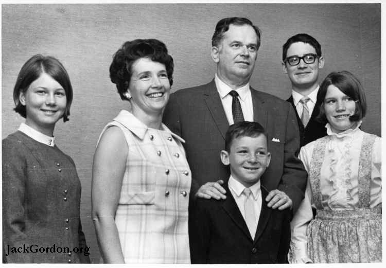 ack and family, Seattle University, 1969